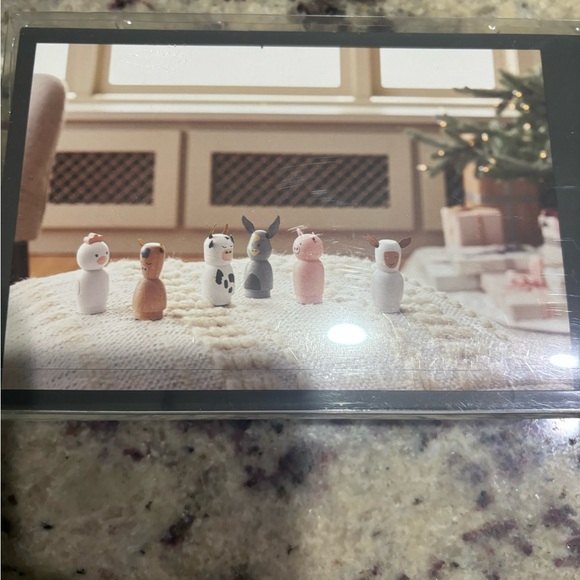 Hearth and Home wooden animal figure set new in box - Picture 4 of 4